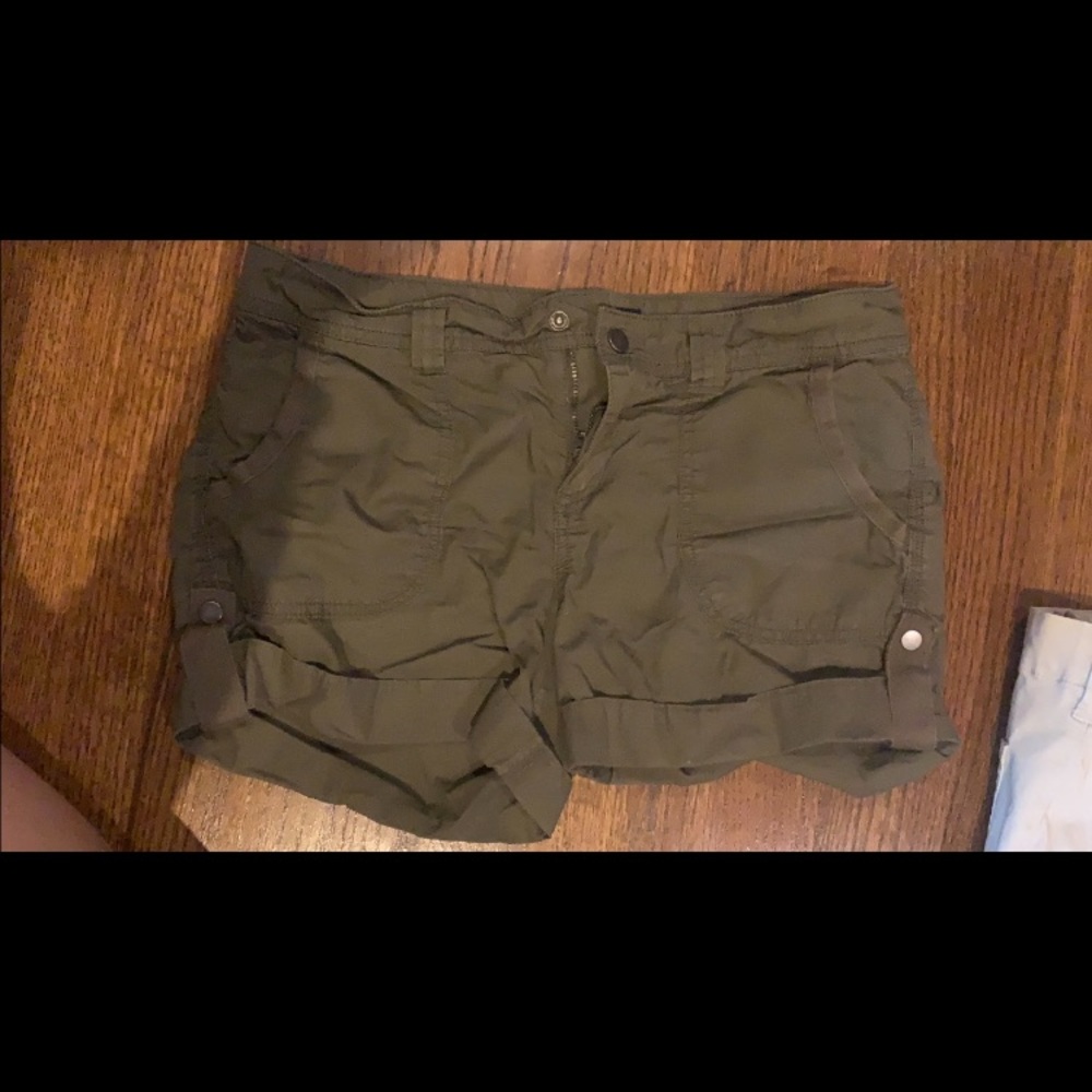 cargo shorts